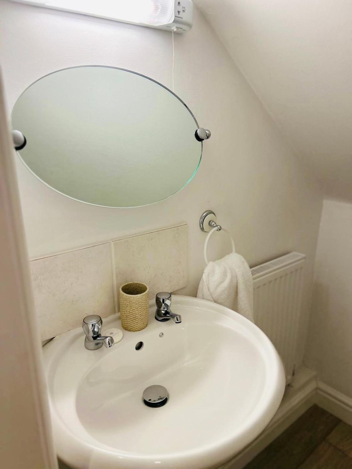 Y Bwthyn Apartment แบงเกอร์ ภายนอก รูปภาพ