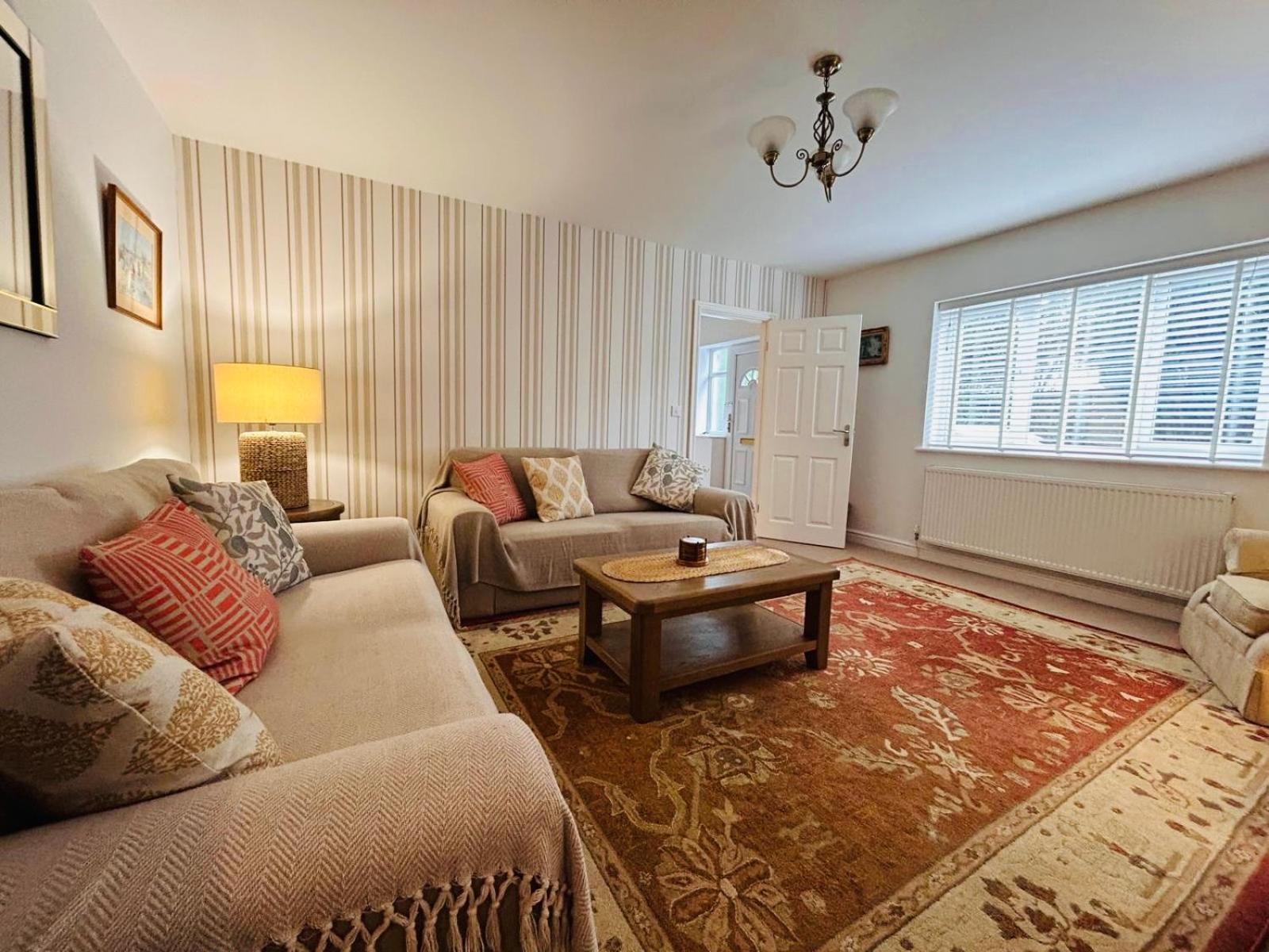 Y Bwthyn Apartment แบงเกอร์ ภายนอก รูปภาพ